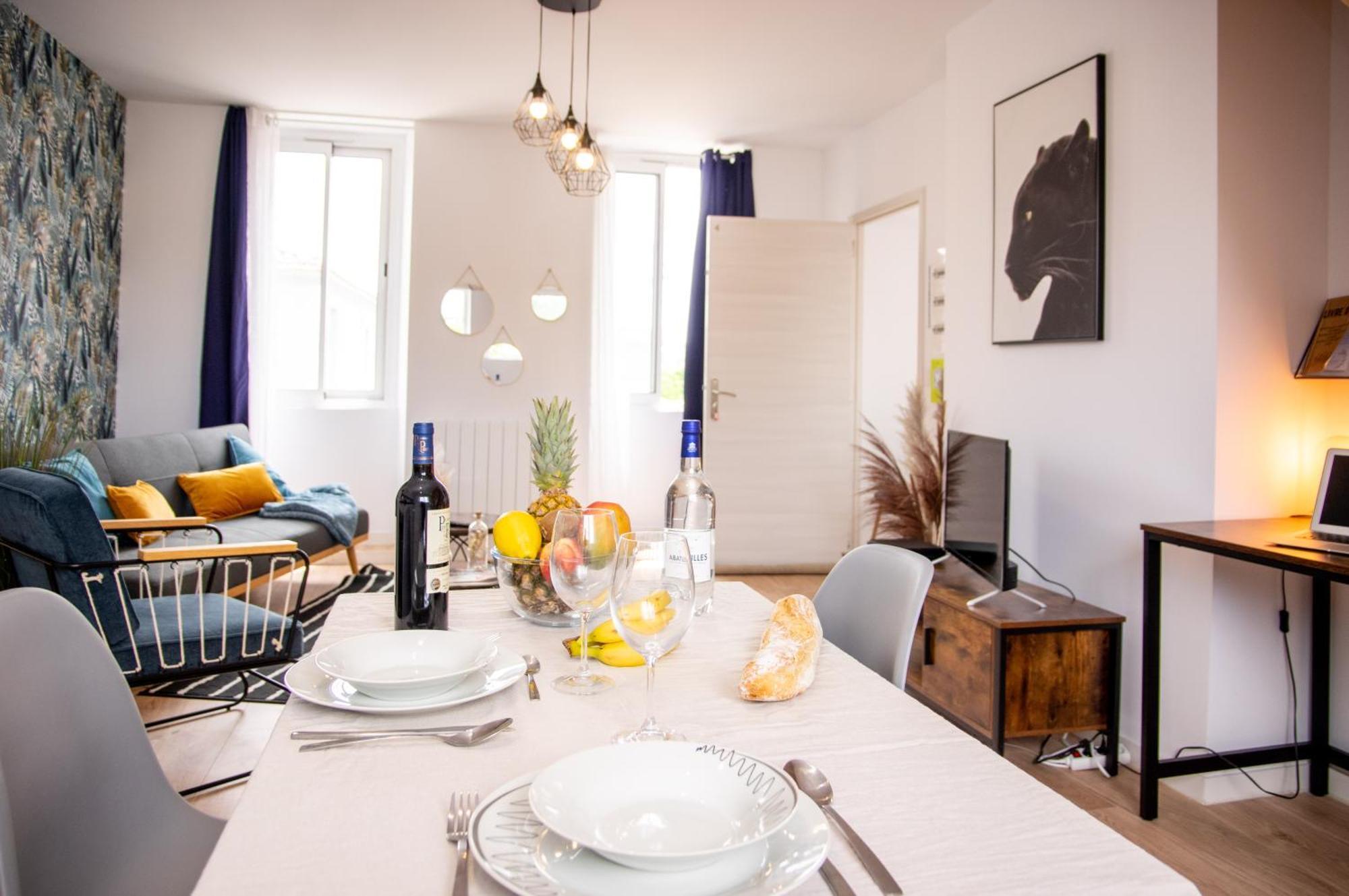 شقة Duplex Cocoon - 10 Min De Blaye - 20 Min Cnpe - Wifi - Tv Hd Saint-Seurin-de-Cursac المظهر الخارجي الصورة