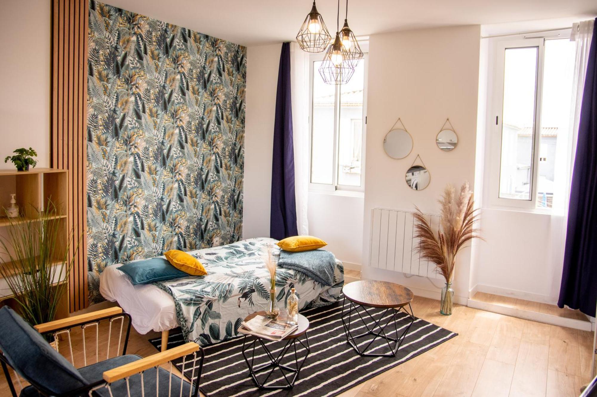 شقة Duplex Cocoon - 10 Min De Blaye - 20 Min Cnpe - Wifi - Tv Hd Saint-Seurin-de-Cursac المظهر الخارجي الصورة